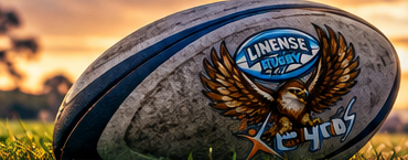 Balón con el escudo del Linense Rugby Club